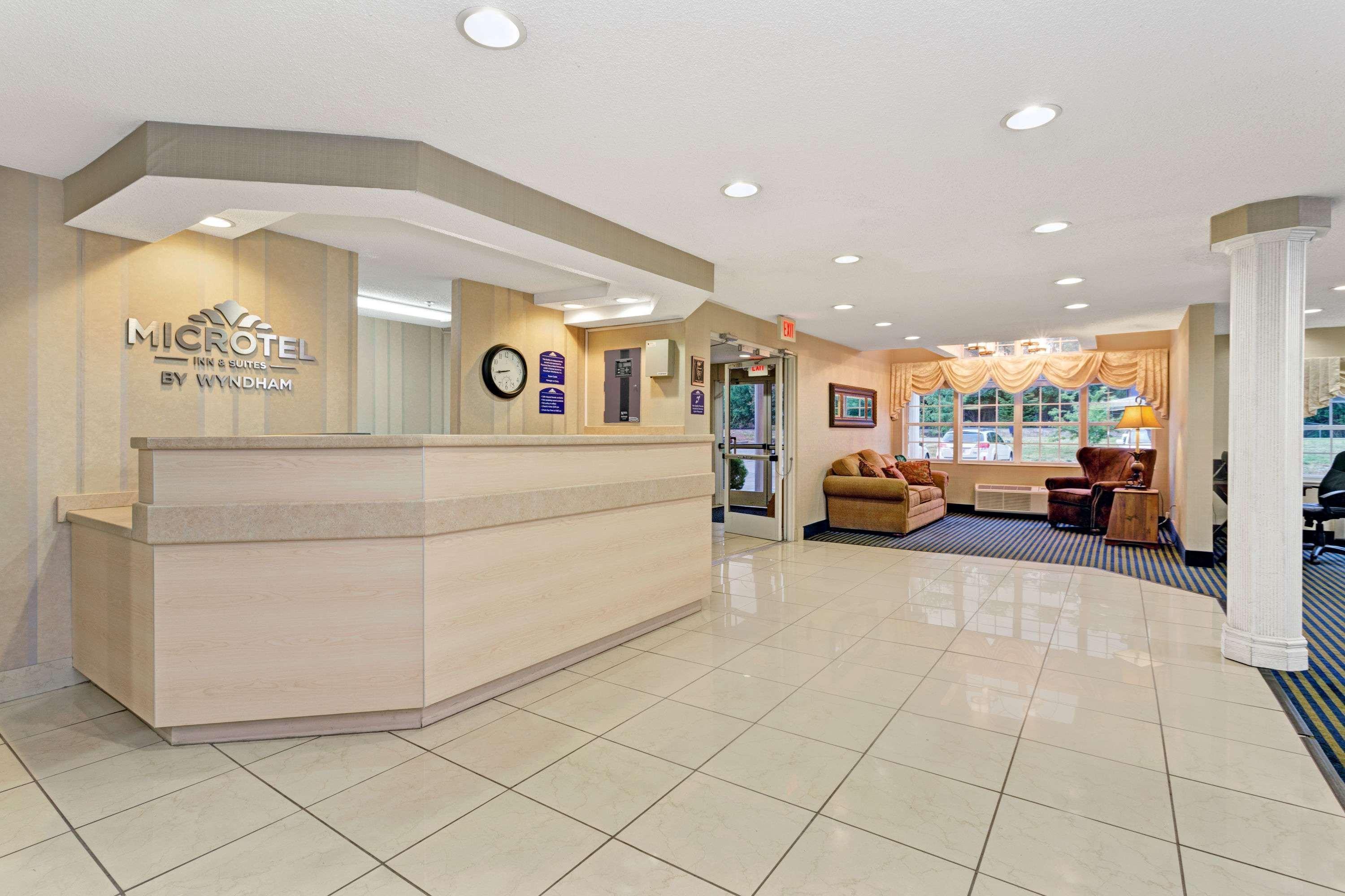 Microtel Inn & Suites By Wyndham Florence/Cincinnati Airpo Exteriör bild