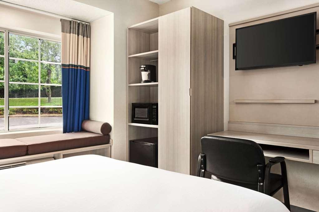 Microtel Inn & Suites By Wyndham Florence/Cincinnati Airpo Rum bild