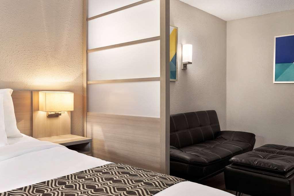Microtel Inn & Suites By Wyndham Florence/Cincinnati Airpo Rum bild