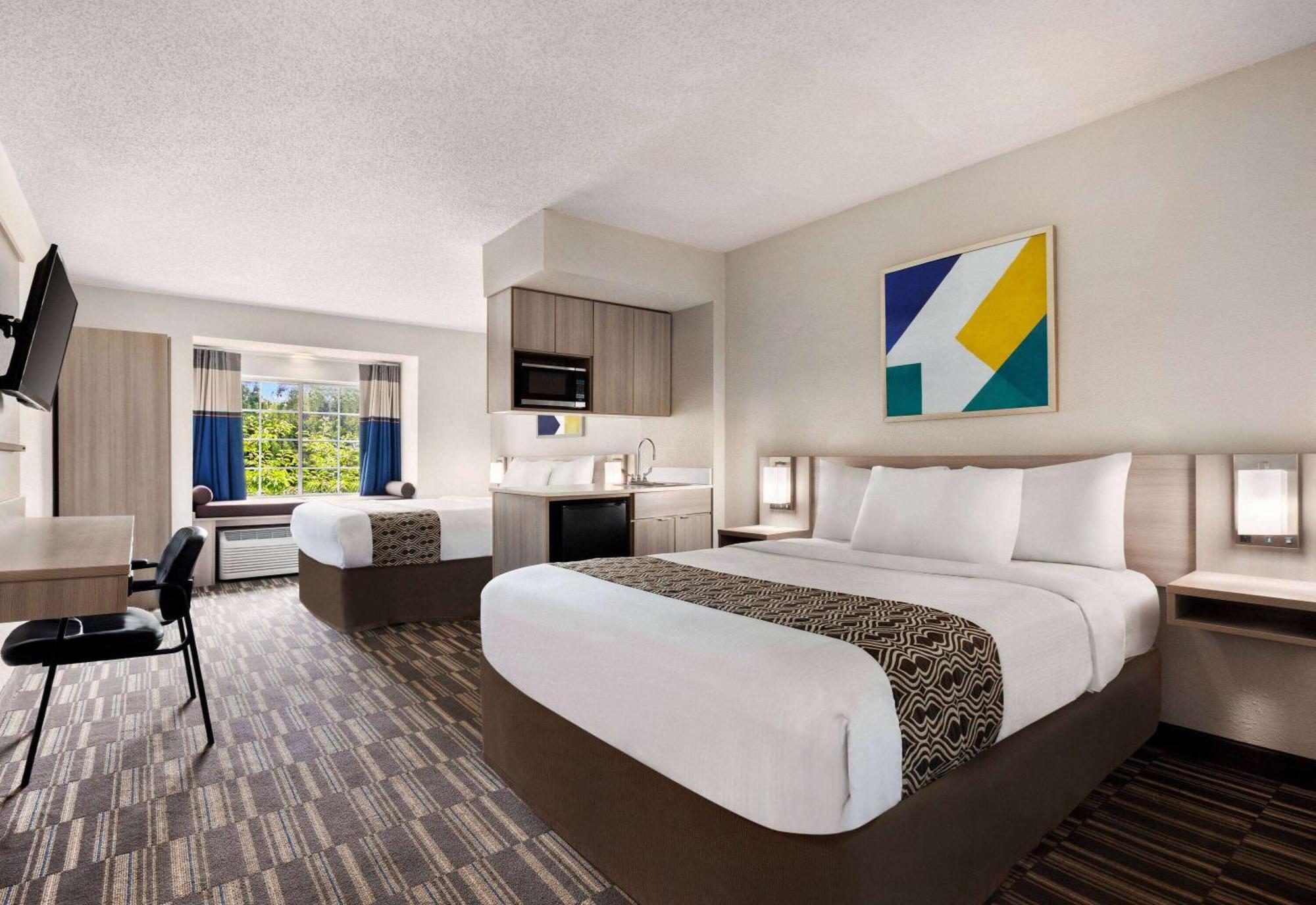 Microtel Inn & Suites By Wyndham Florence/Cincinnati Airpo Exteriör bild