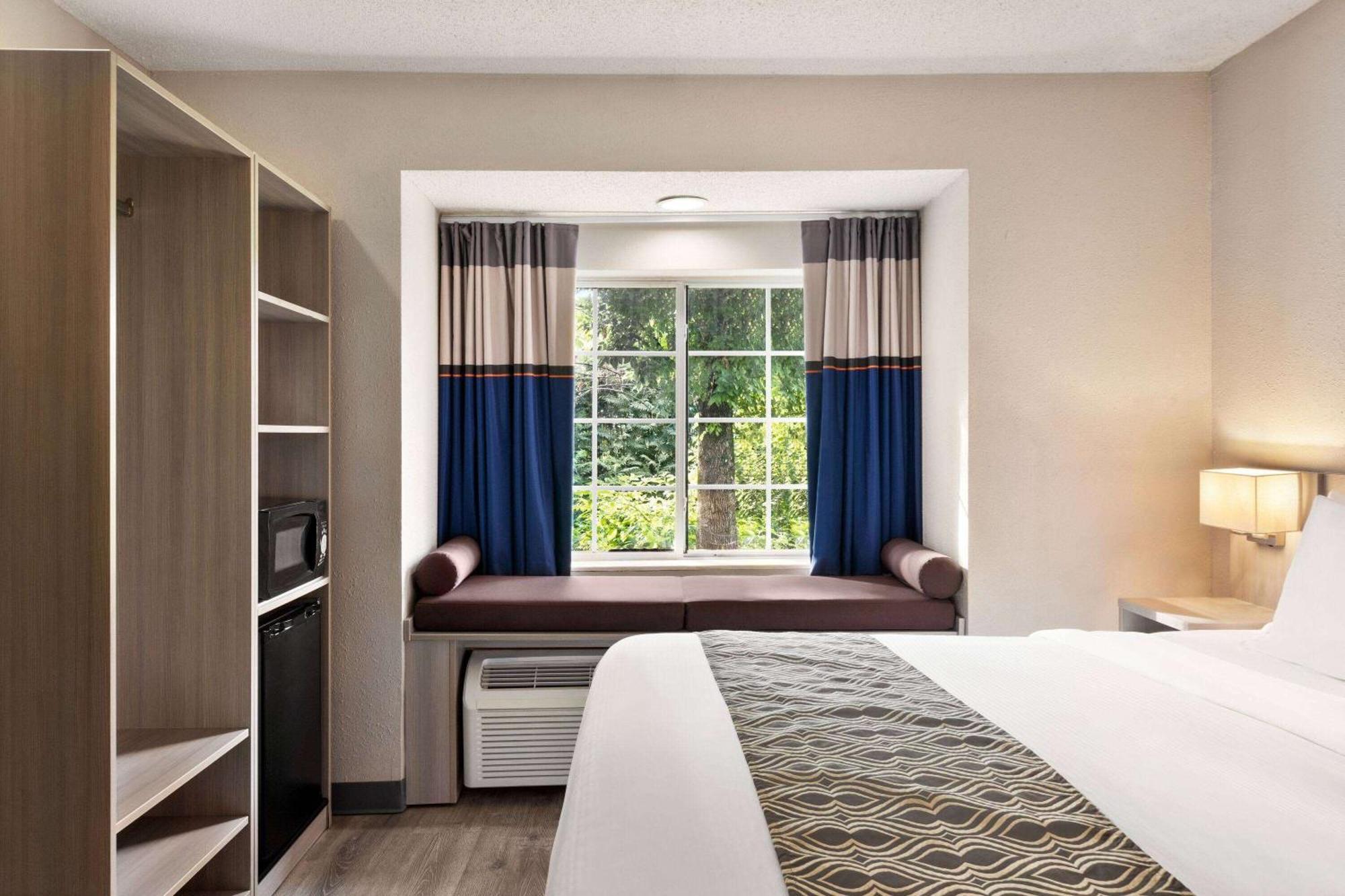 Microtel Inn & Suites By Wyndham Florence/Cincinnati Airpo Exteriör bild